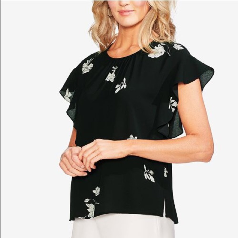 VINCE CAMUTO Floral-Print Flutter-Sleeve Top ✨NWT✨